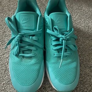 Nike AirMax size 8